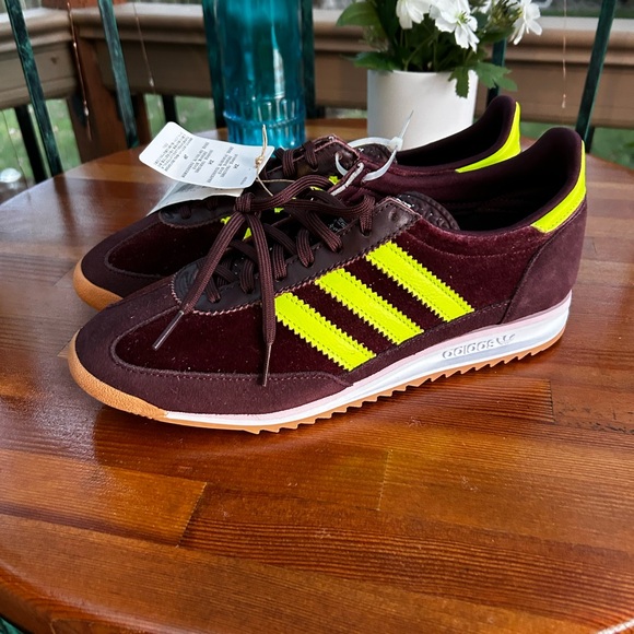 adidas Shoes - Adidas Sneaker